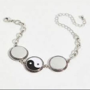 Free People Yin Yang Link Bracelet NWOT